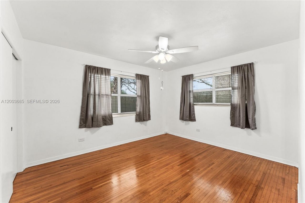 501 Lawn Way, Miami Springs, FL 33166 Photo