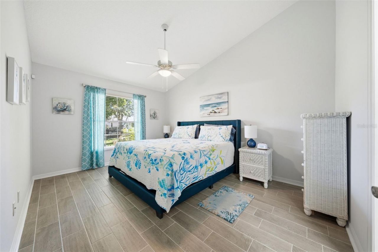 220 Juniper Way, Tavares, FL 32778 Photo