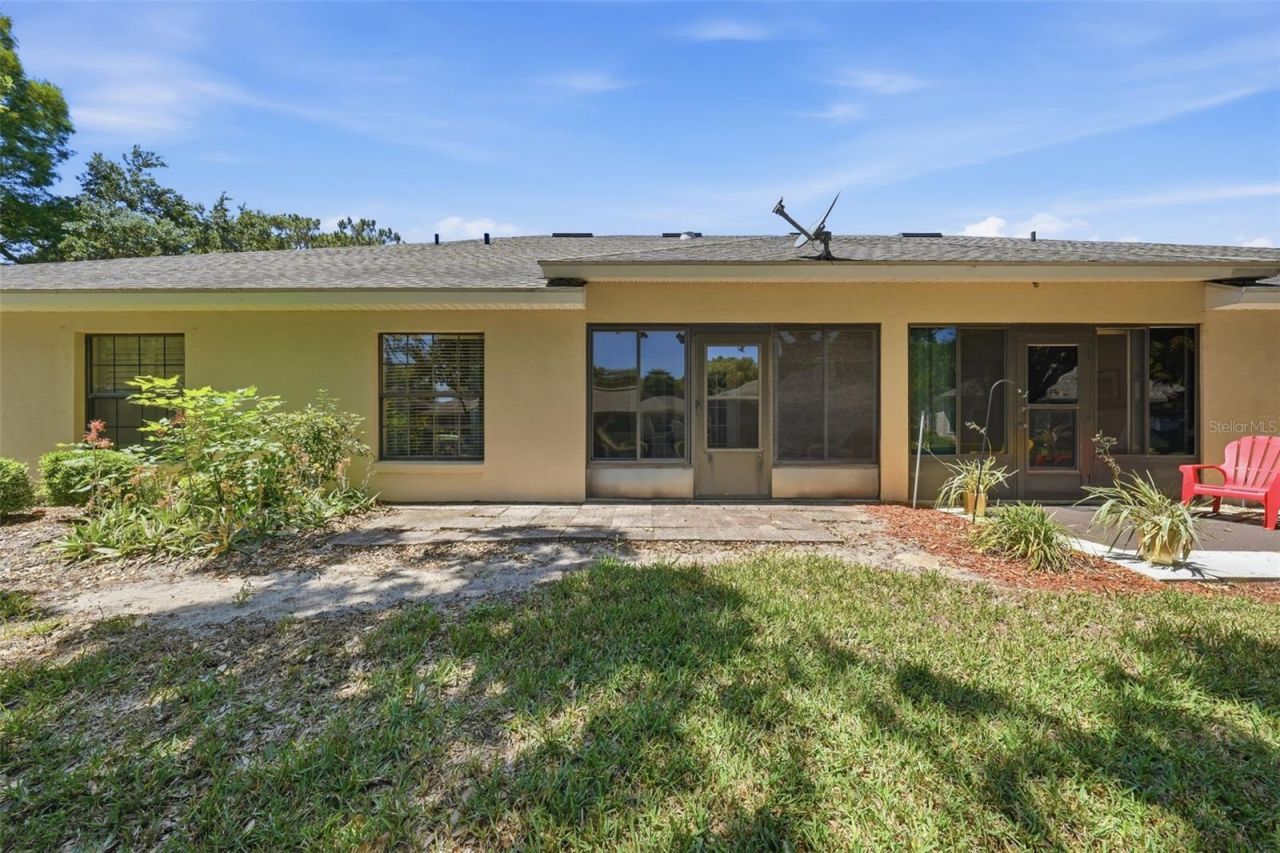 220 Juniper Way, Tavares, FL 32778 Photo