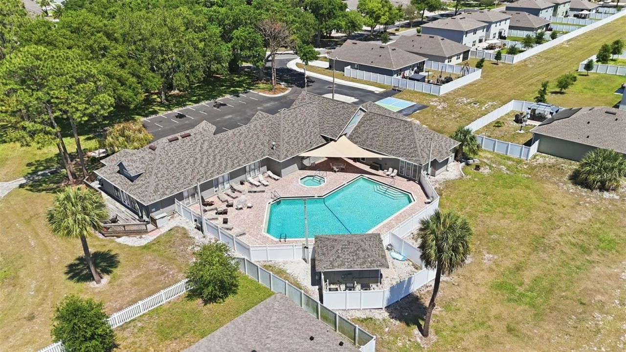 220 Juniper Way, Tavares, FL 32778 Photo