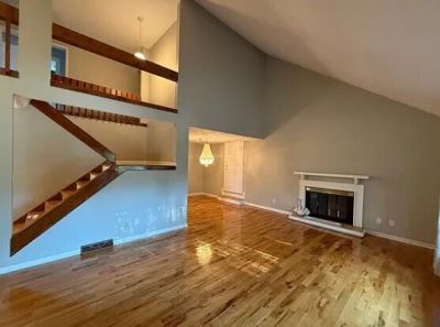 2 Tabby Lane Photo 5