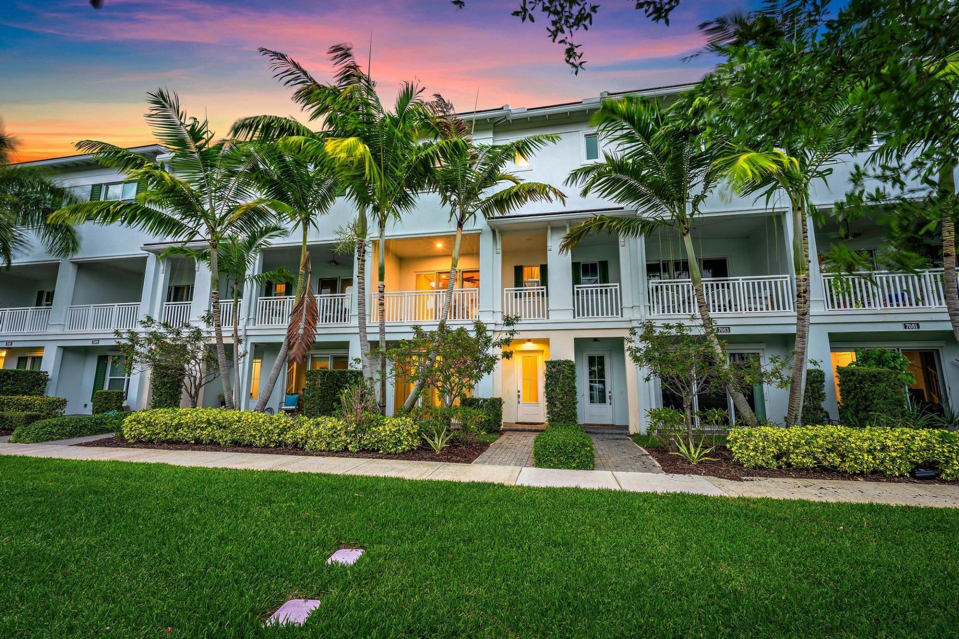 7085 Edison Place, Palm Beach Gardens, FL 33418 Photo