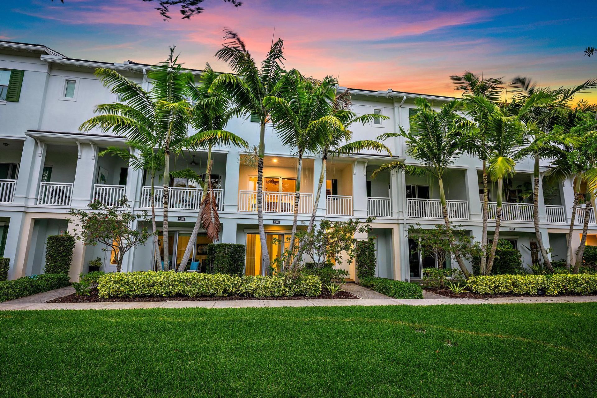 7085 Edison Place, Palm Beach Gardens, FL 33418 Photo