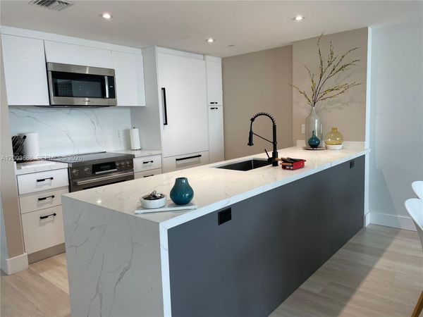 50 Biscayne Blvd , Unit 2611, Miami, FL 33132