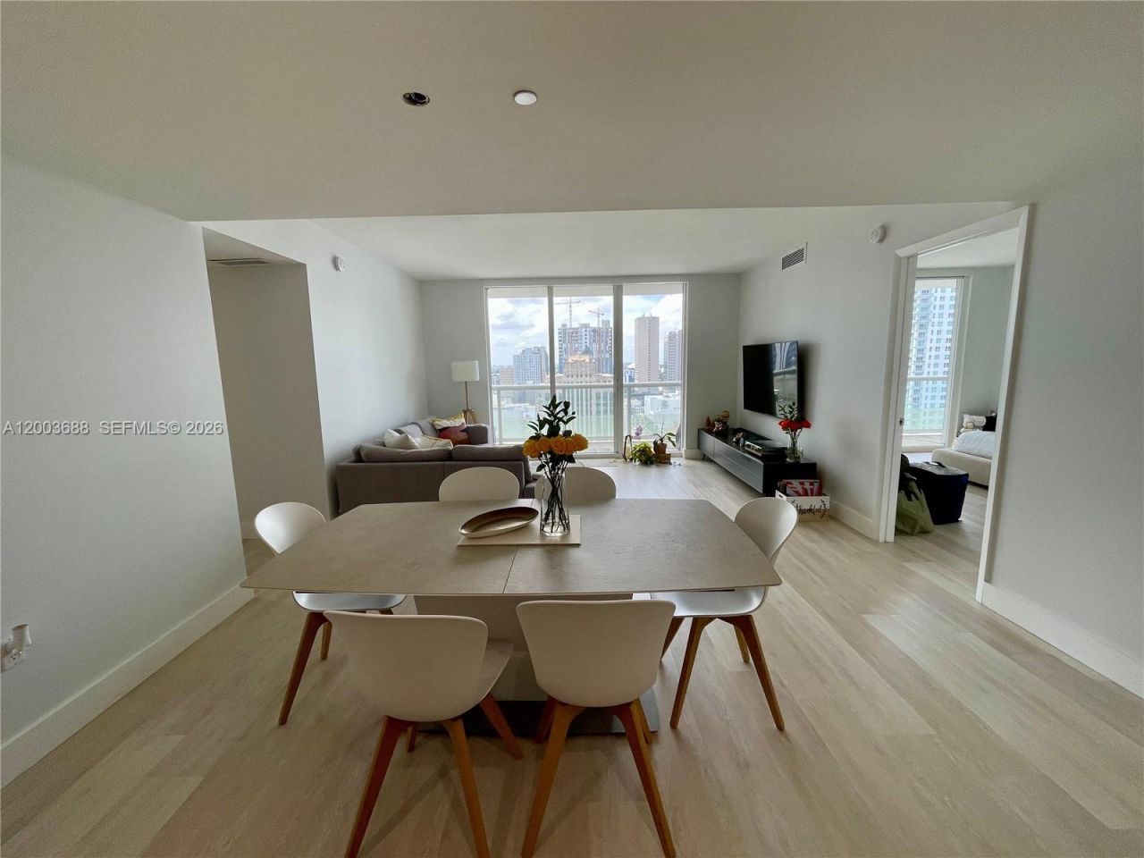 50 Biscayne Blvd , Unit 2611, Miami, FL 33132 Photo