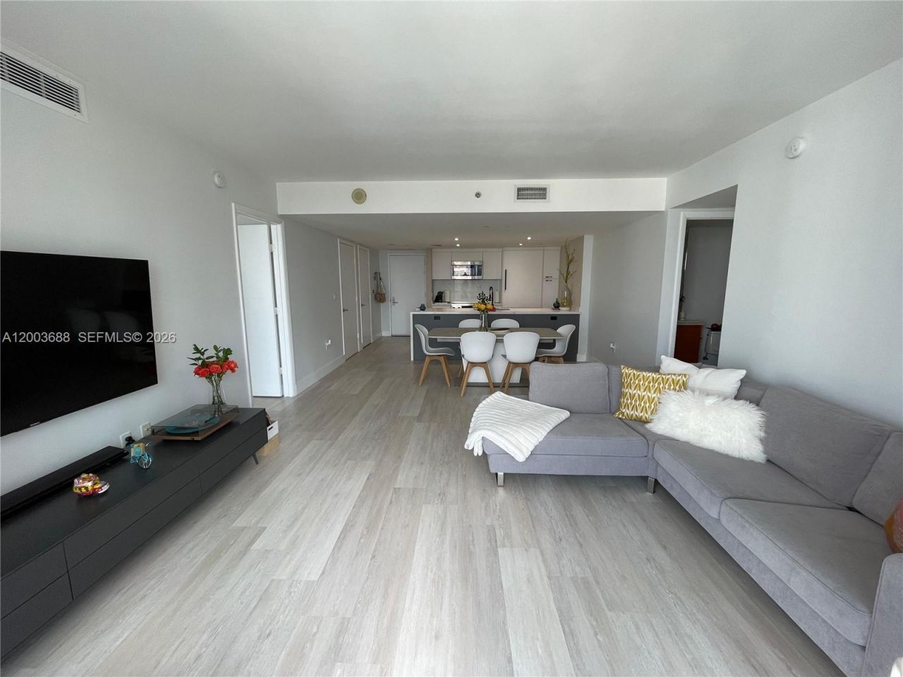 50 Biscayne Blvd , Unit 2611, Miami, FL 33132 Photo