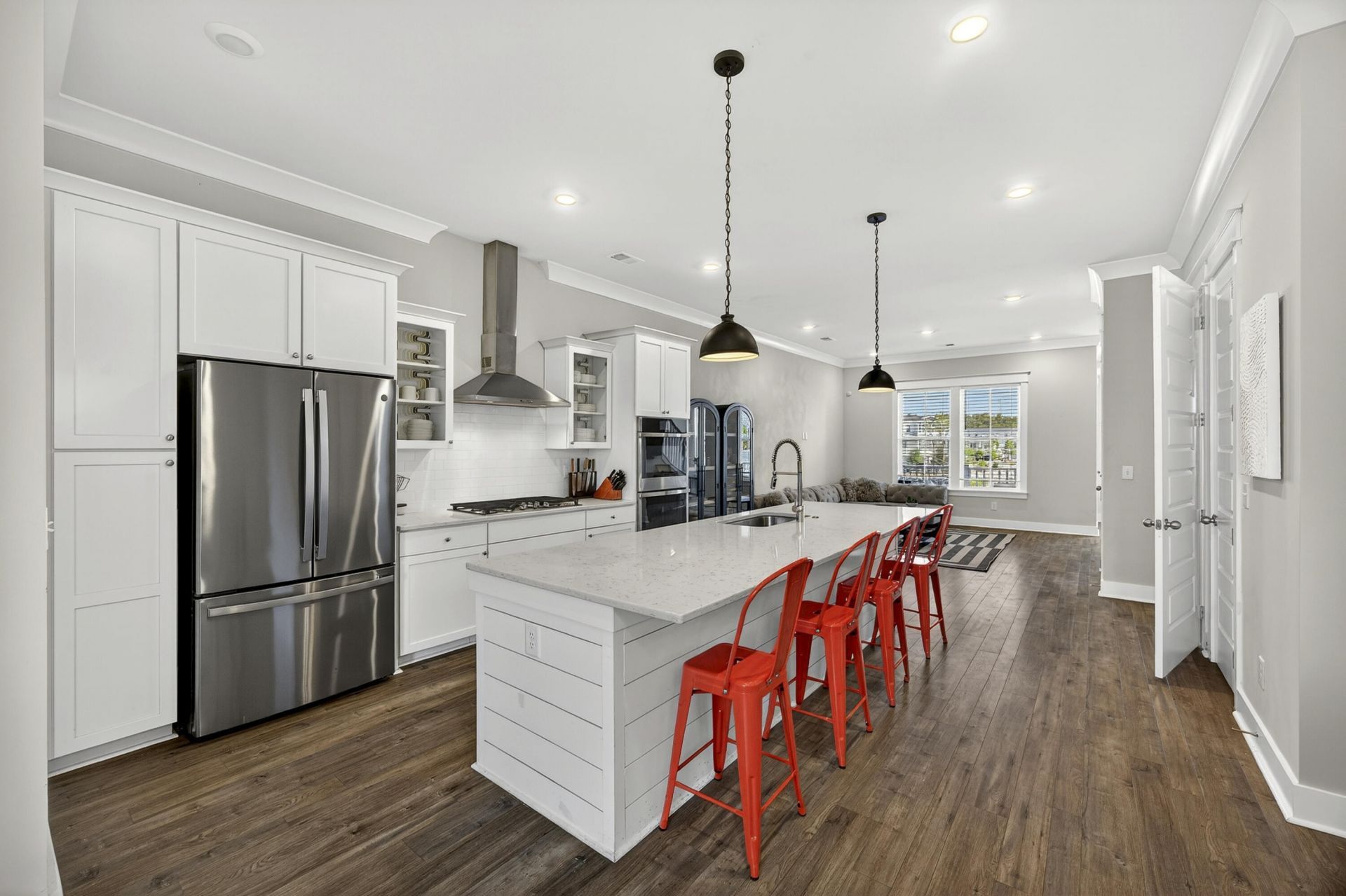 802 Kings Oak Court Photo 4