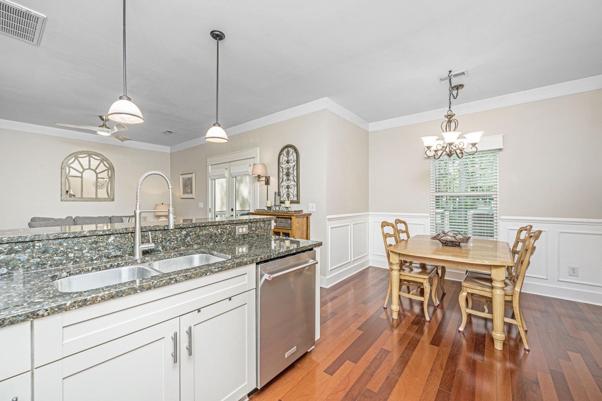 425 Grand Palm Lane Photo 19