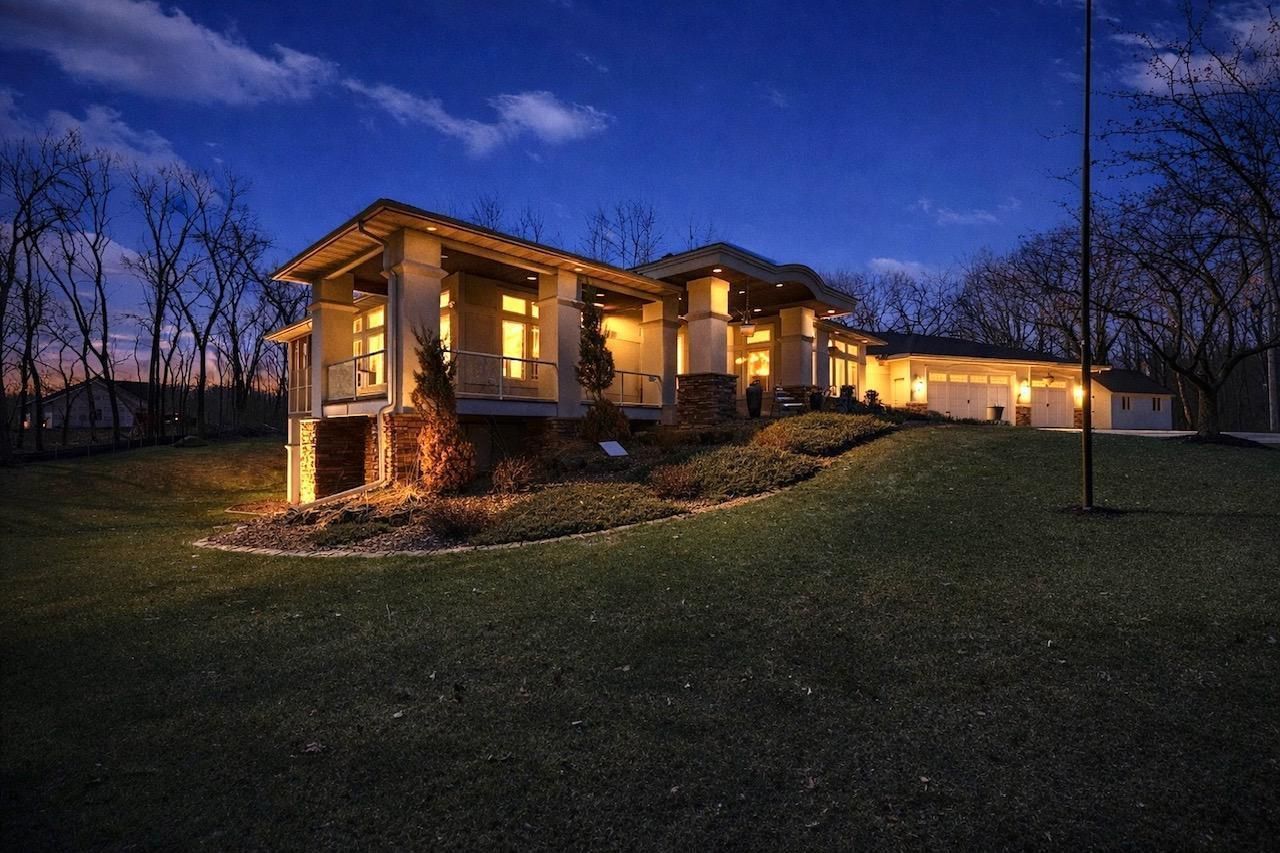 9401 Elm Court , Prior Lake, MN 55372