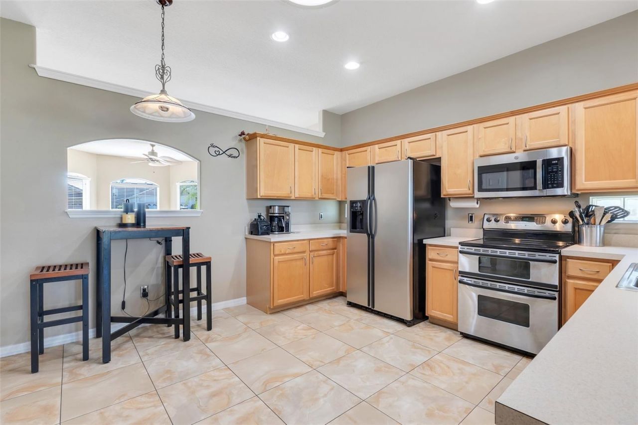 10232 Andover Point Circle , Orlando, FL 32825 Photo