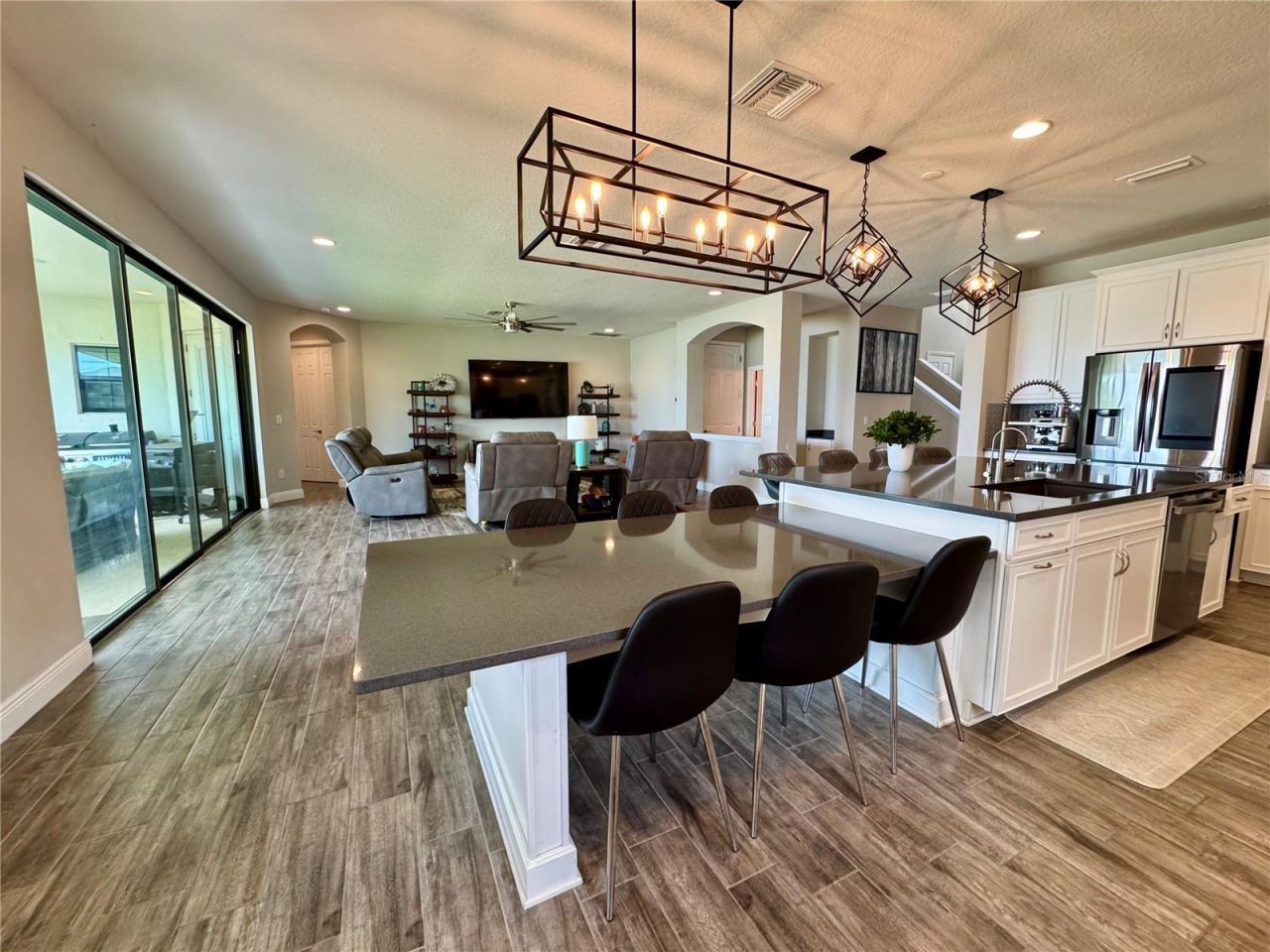 12870 Twin Bridges Drive , Riverview, FL 33579 Photo