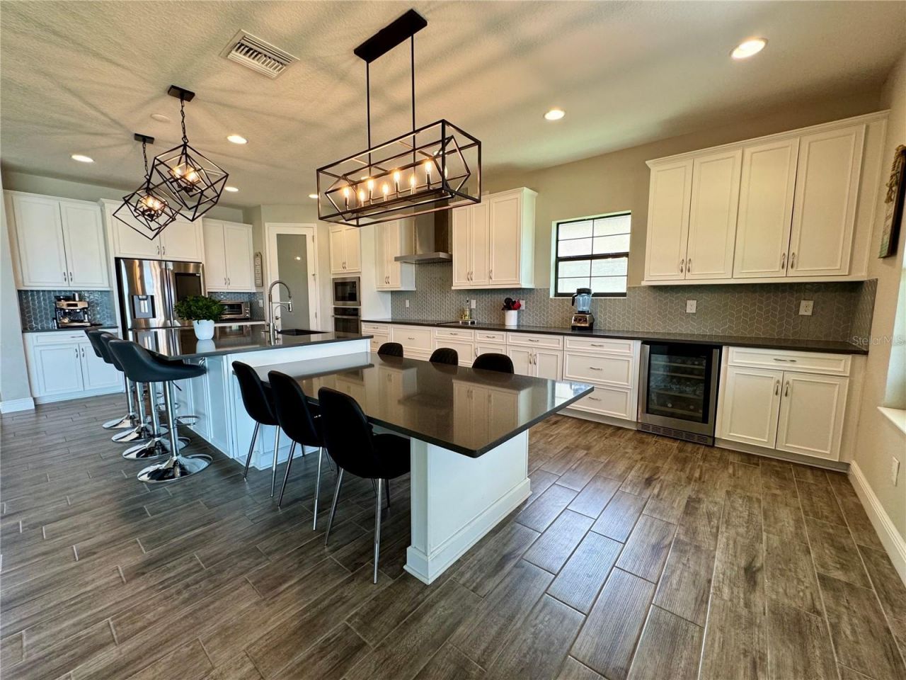 12870 Twin Bridges Drive , Riverview, FL 33579 Photo