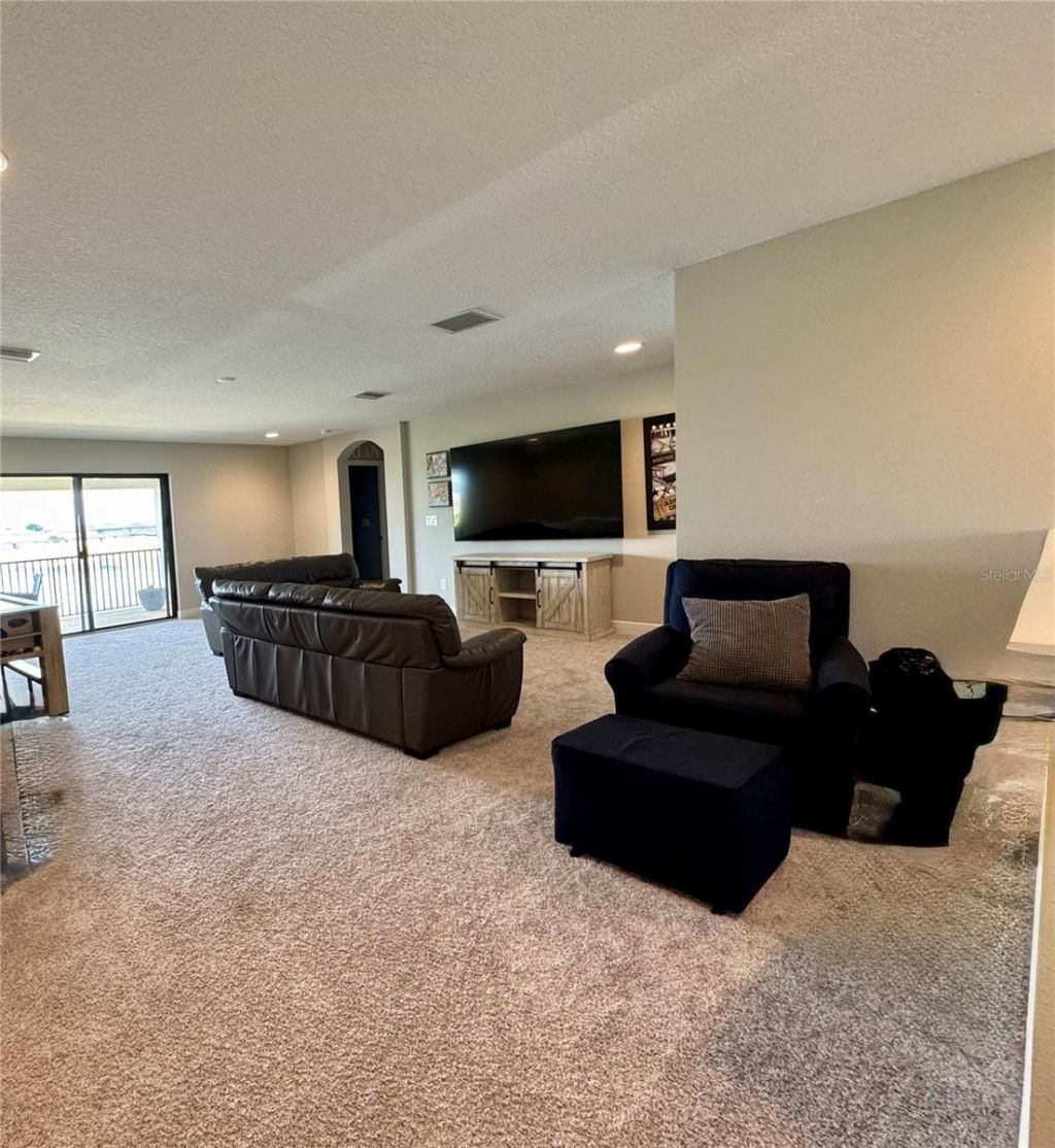 12870 Twin Bridges Drive , Riverview, FL 33579 Photo