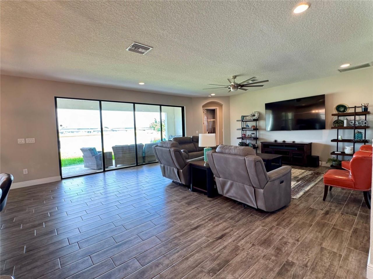 12870 Twin Bridges Drive , Riverview, FL 33579 Photo