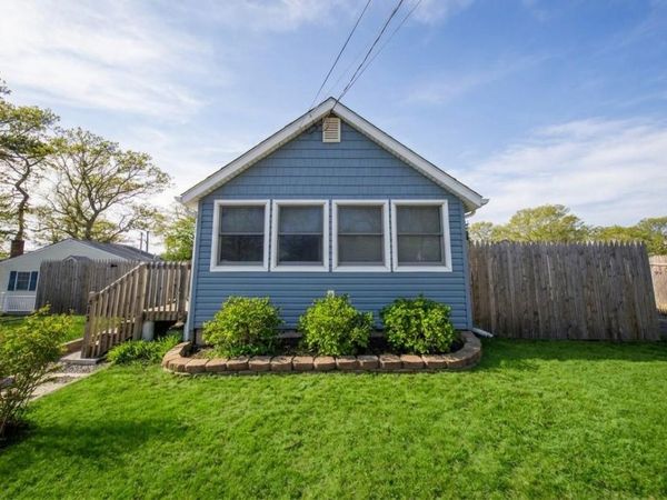 415 Locust Drive , Rocky Point, NY 11778