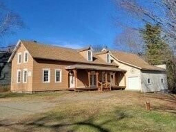 14 Arab Road, Lee, ME 04455