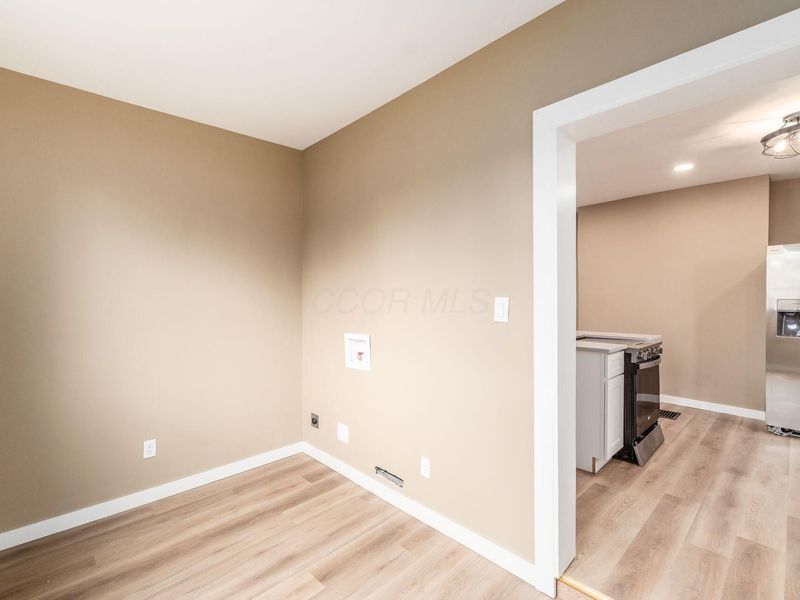 155 S Wayne Avenue , Columbus, OH 43204 Photo 24