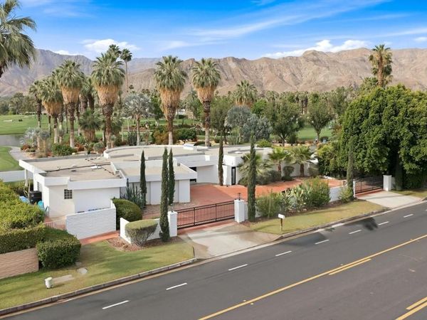 71467 Country Club Drive, Rancho Mirage, CA 92270