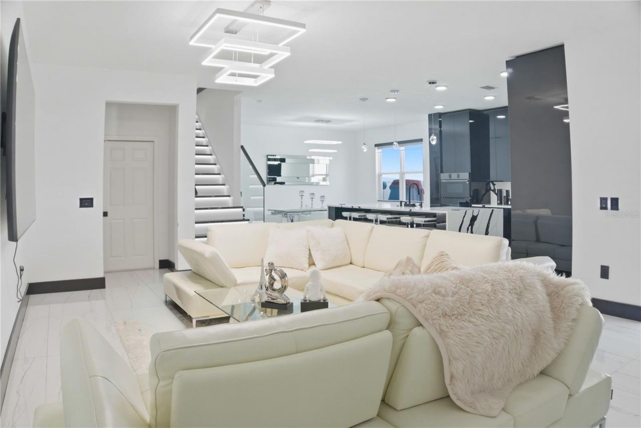 2043 Rainier Drive , Kissimmee, FL 34746 Photo