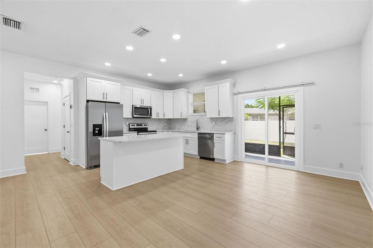 4401 Cobia Drive Se, Saint Petersburg, FL 33705 Photo