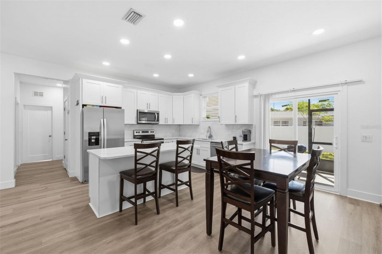 4401 Cobia Drive Se, Saint Petersburg, FL 33705 Photo