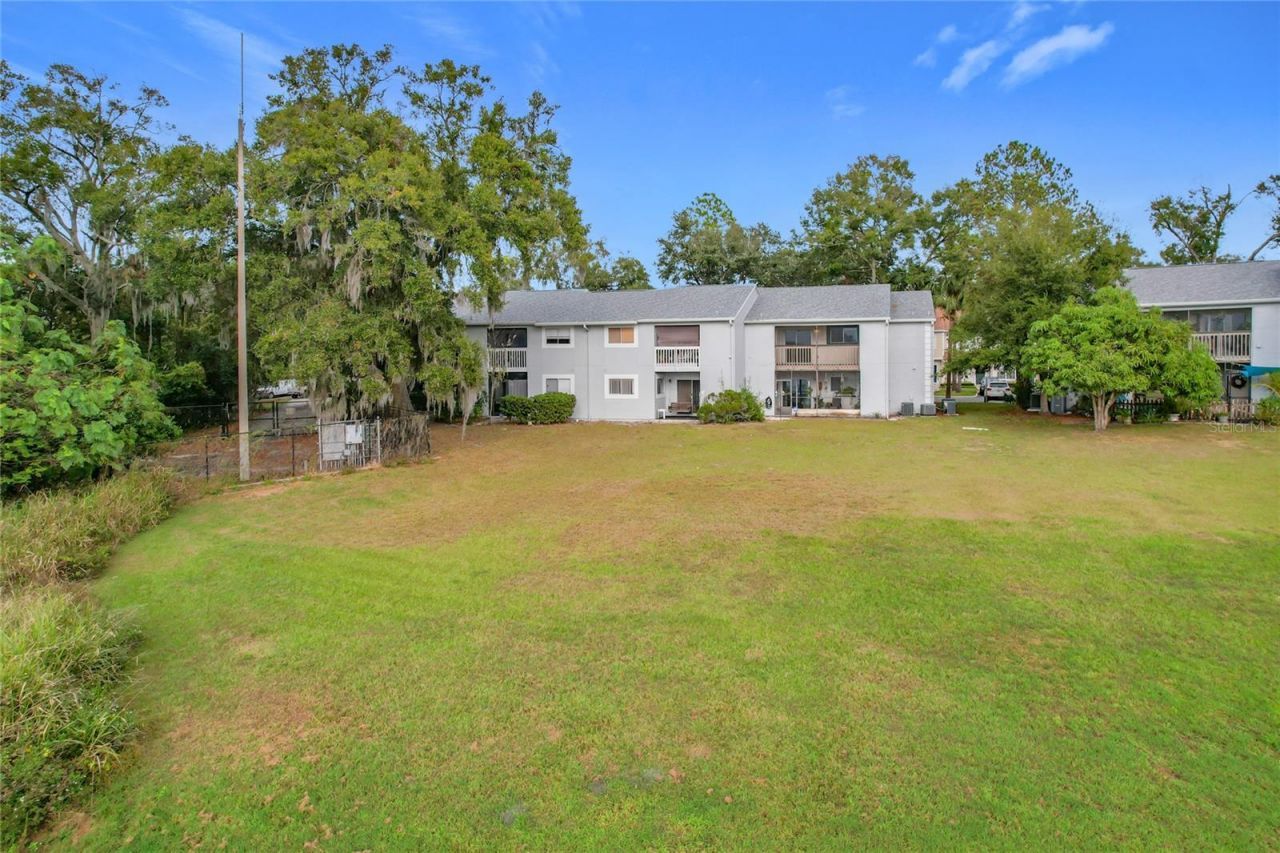 4166 Plantation Cove Drive , Unit 505, Orlando, FL 32810 Photo