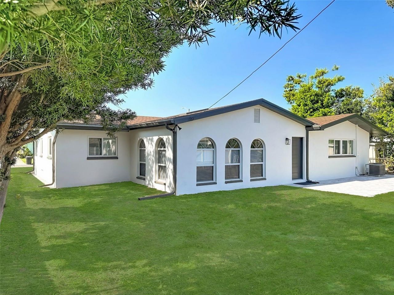 2463 68th Avenue S, Saint Petersburg, FL 33712 Photo