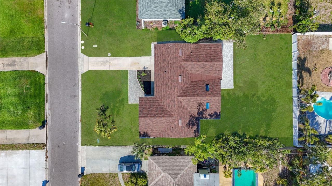 2463 68th Avenue S, Saint Petersburg, FL 33712 Photo
