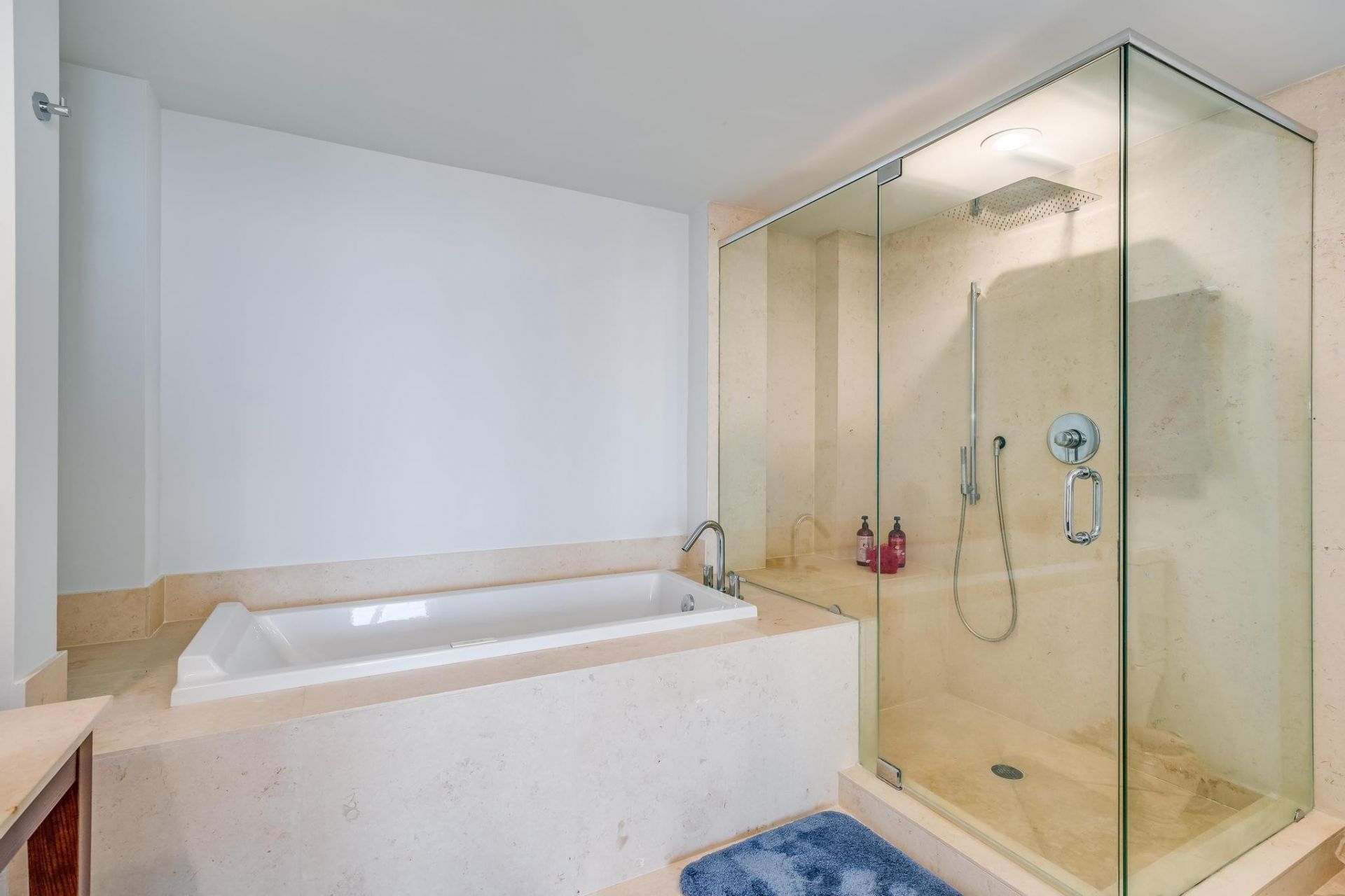 495 Brickell Avenue, Unit 5605, Miami, FL 33131 Photo