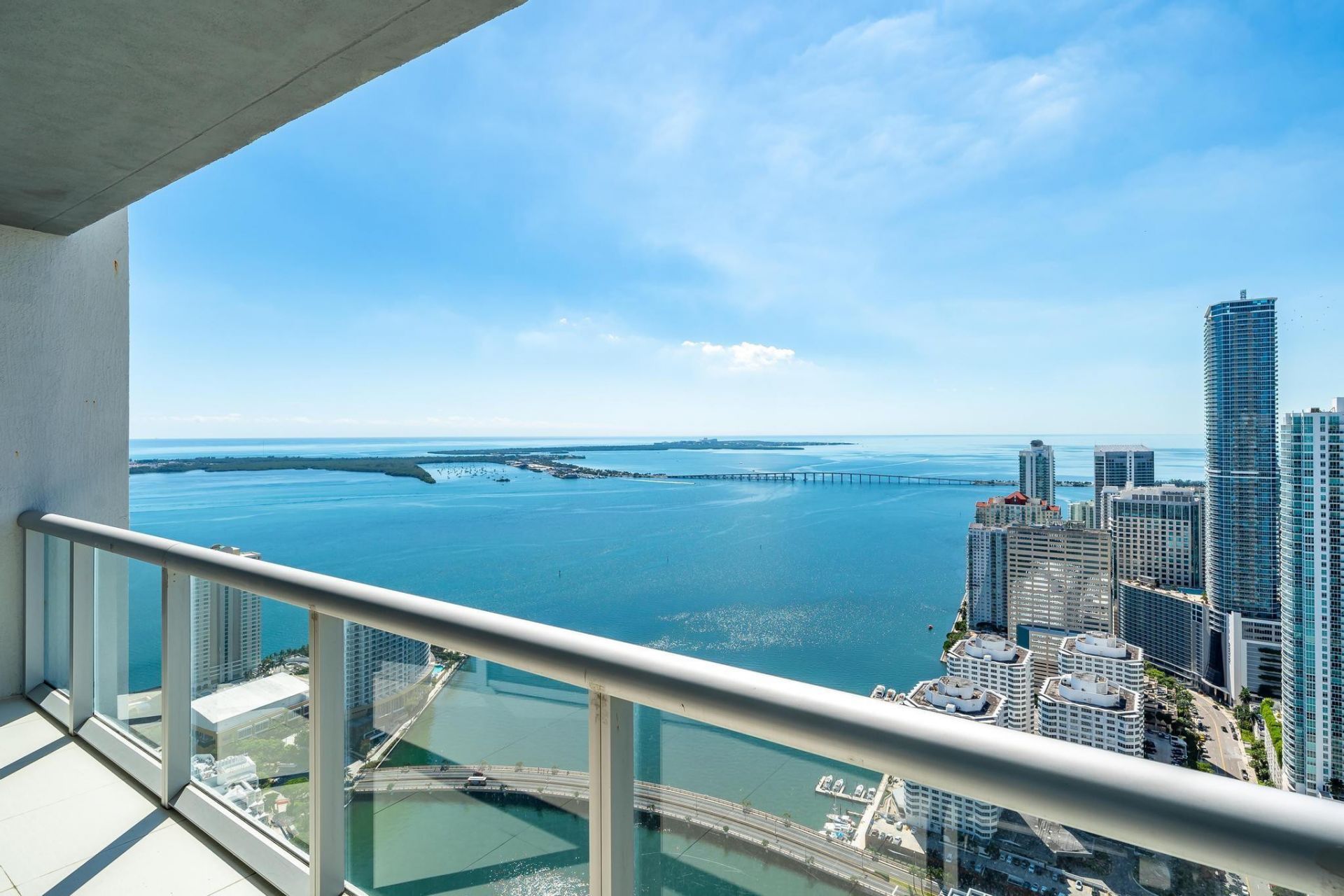 495 Brickell Avenue, Unit 5605, Miami, FL 33131 Photo