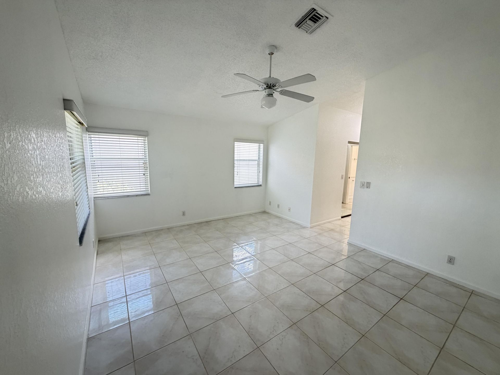 9706 Harbour Lake Circle, Boynton Beach, FL 33437 Photo