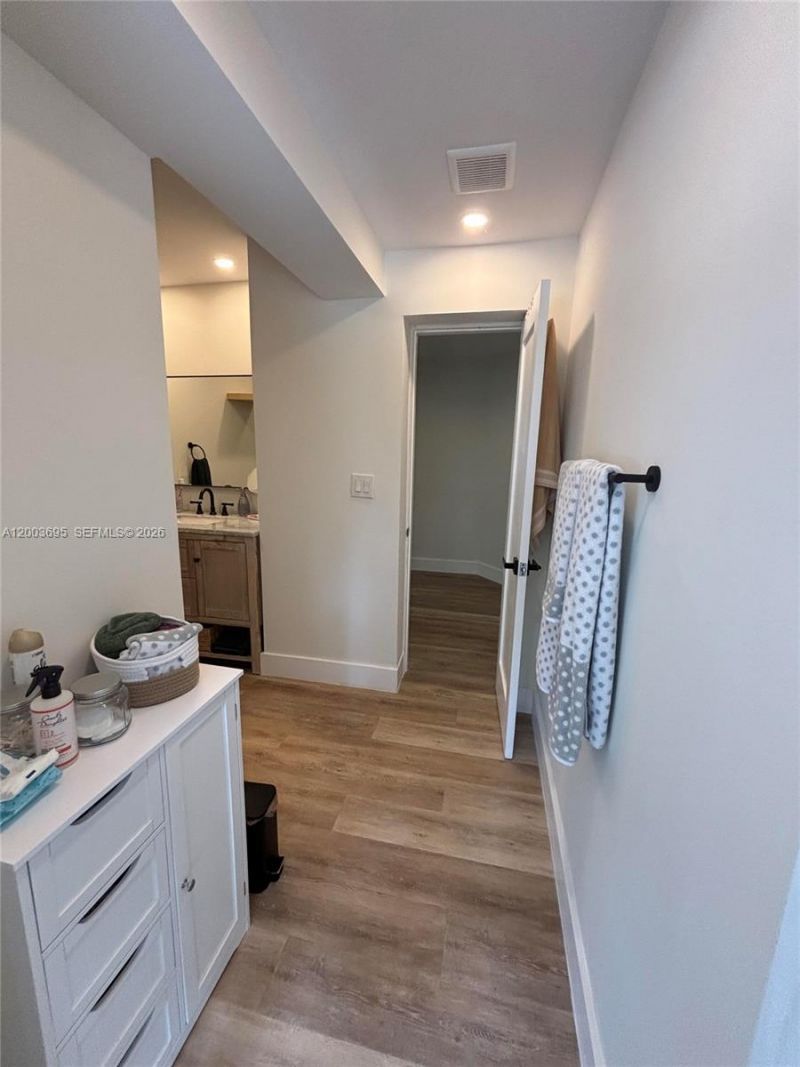 8320 SW 161st St, Palmetto Bay, FL 33157 Photo