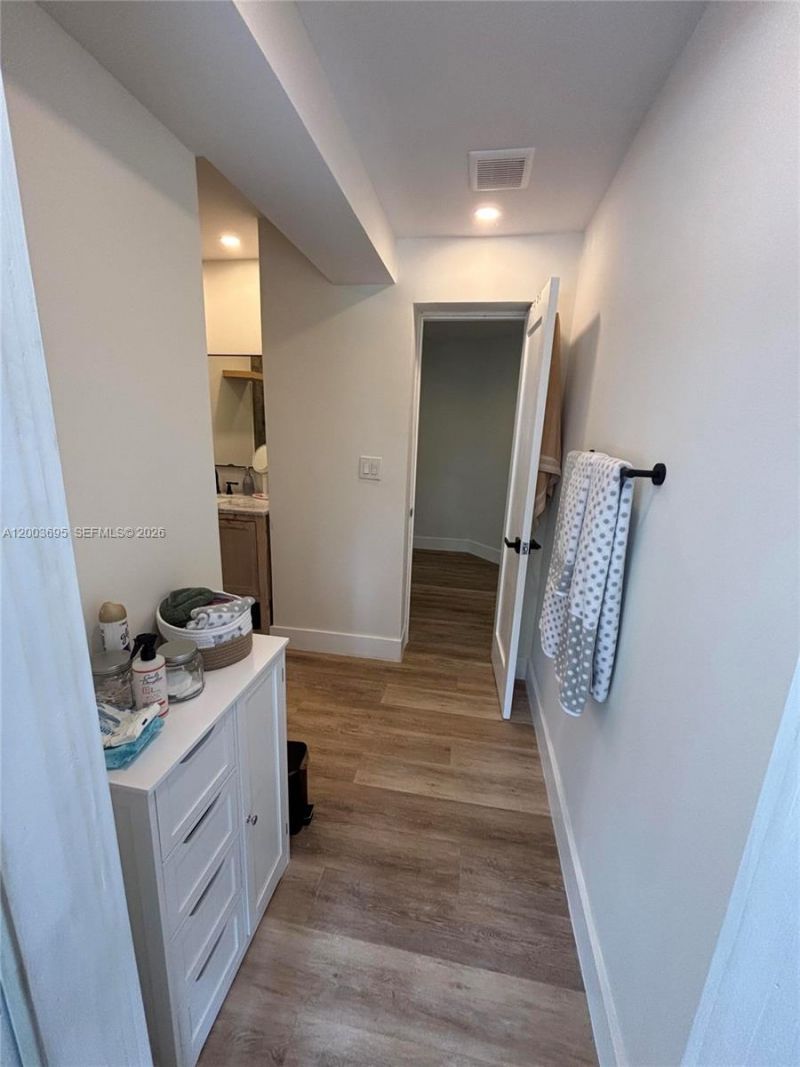 8320 SW 161st St, Palmetto Bay, FL 33157 Photo