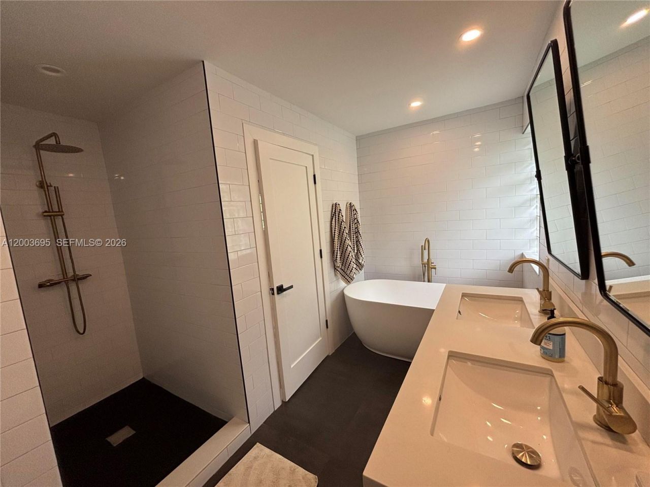 8320 SW 161st St, Palmetto Bay, FL 33157 Photo