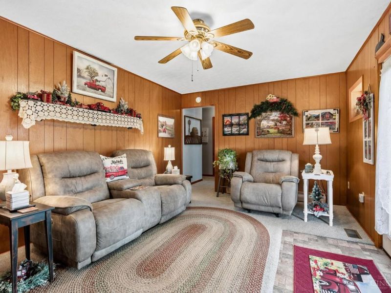 686 Kathryn Drive, Wilmington, OH 45177 Photo 16