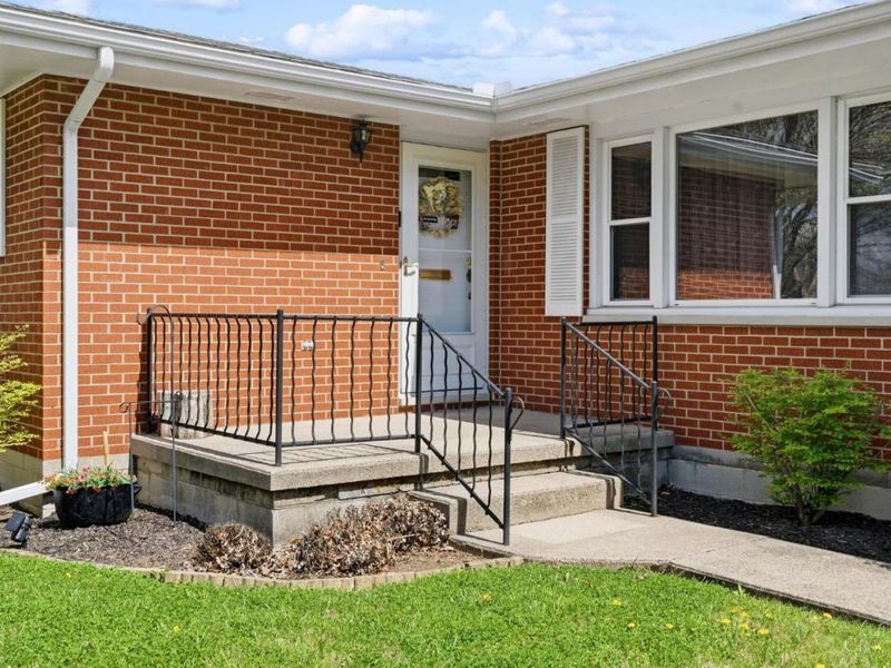 686 Kathryn Drive, Wilmington, OH 45177 Photo 6