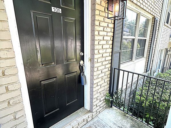 2232 Dunseath Avenue NW, Unit APT 105, Atlanta, GA 30318