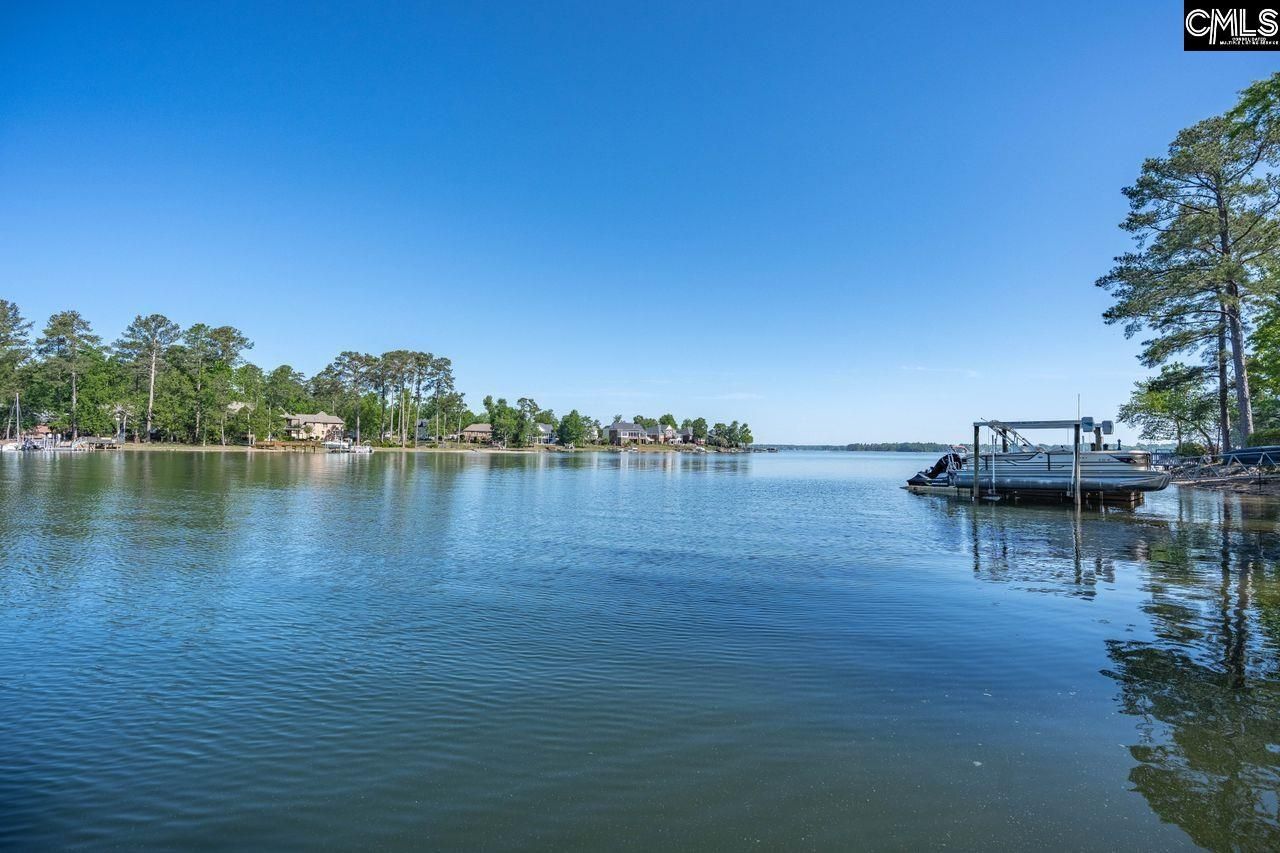 450 Oxenbridge Way Photo 18