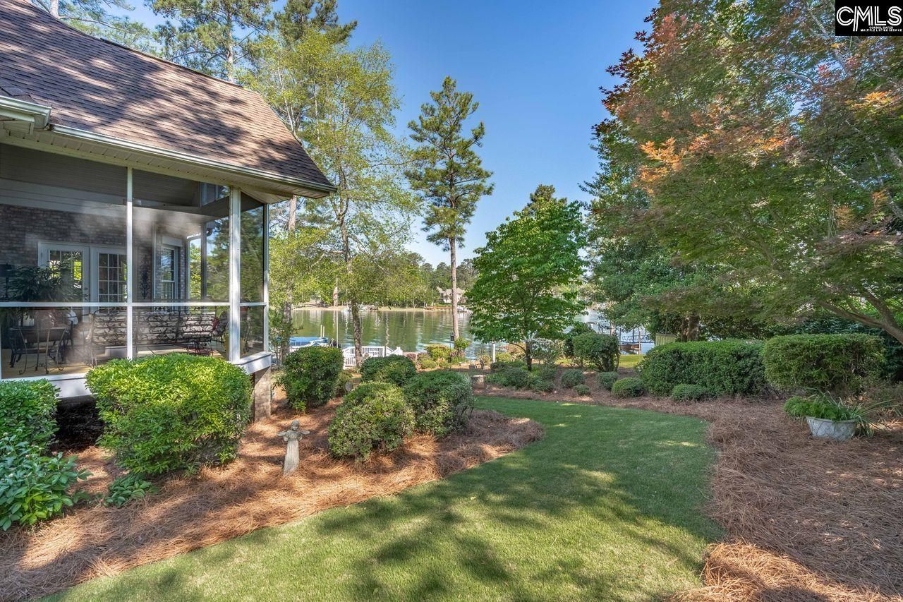 450 Oxenbridge Way Photo 32