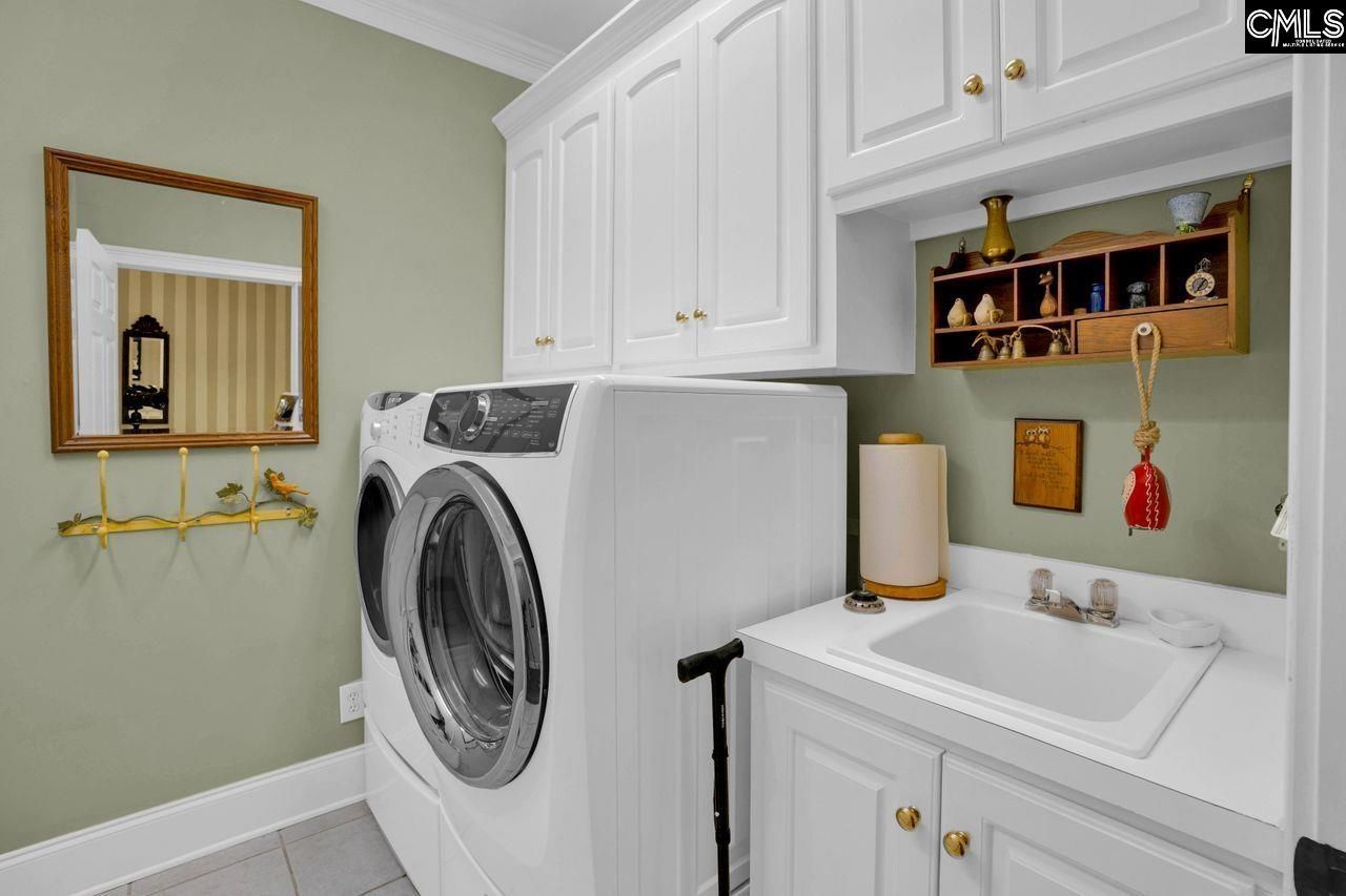 450 Oxenbridge Way Photo 43