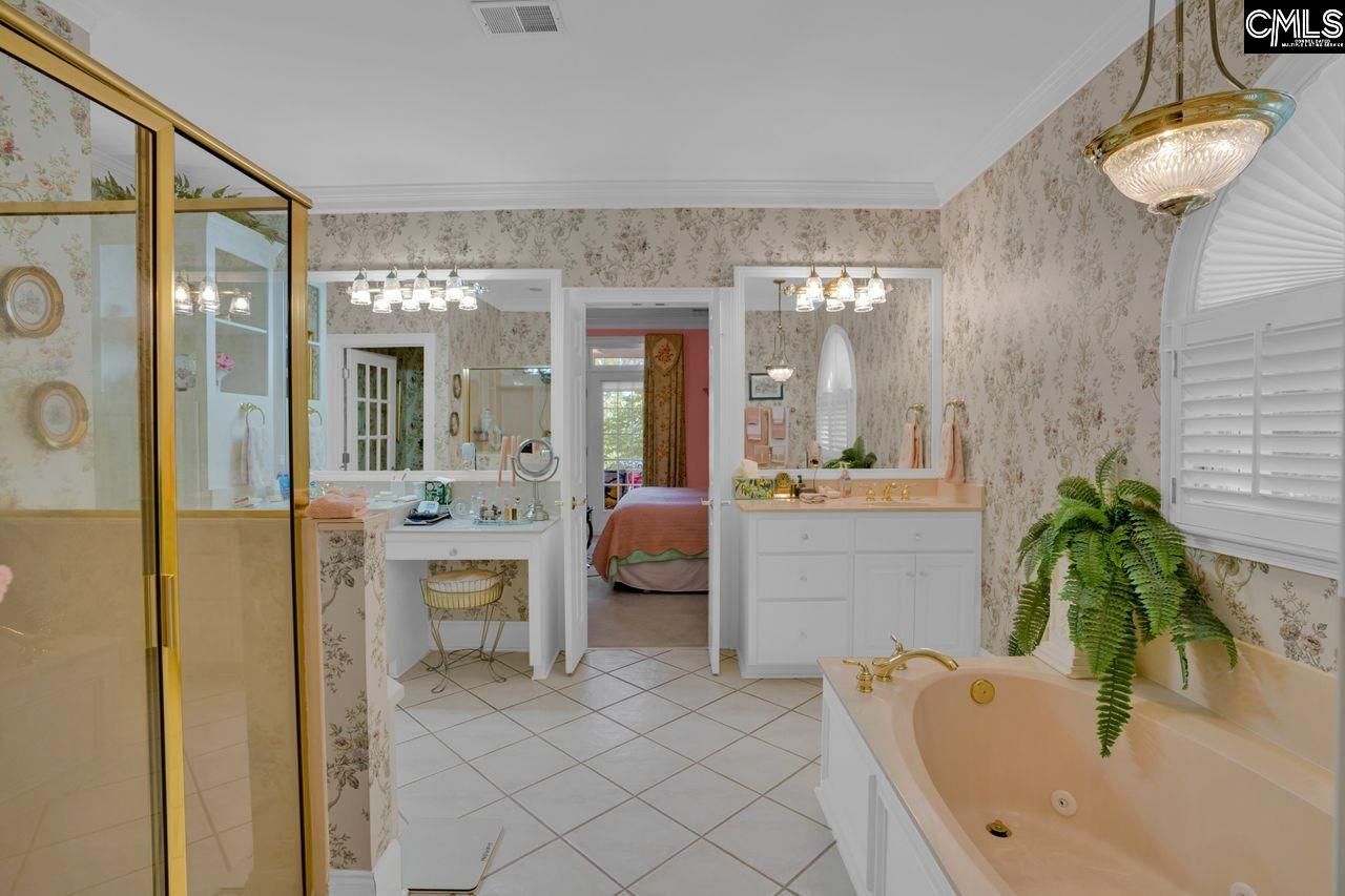 450 Oxenbridge Way Photo 46