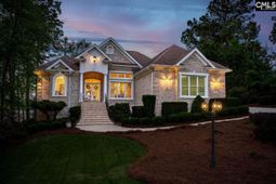 450 Oxenbridge Way photo 4