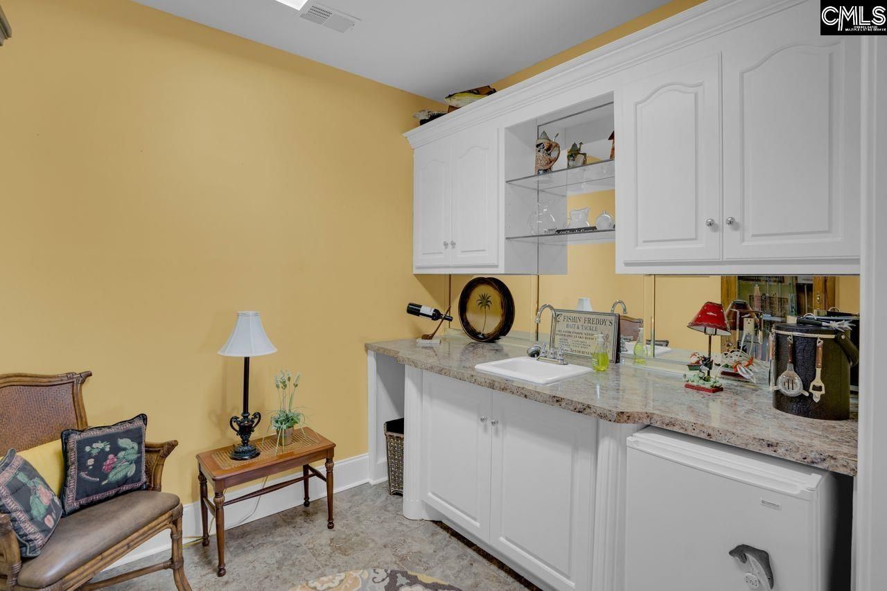 450 Oxenbridge Way Photo 52