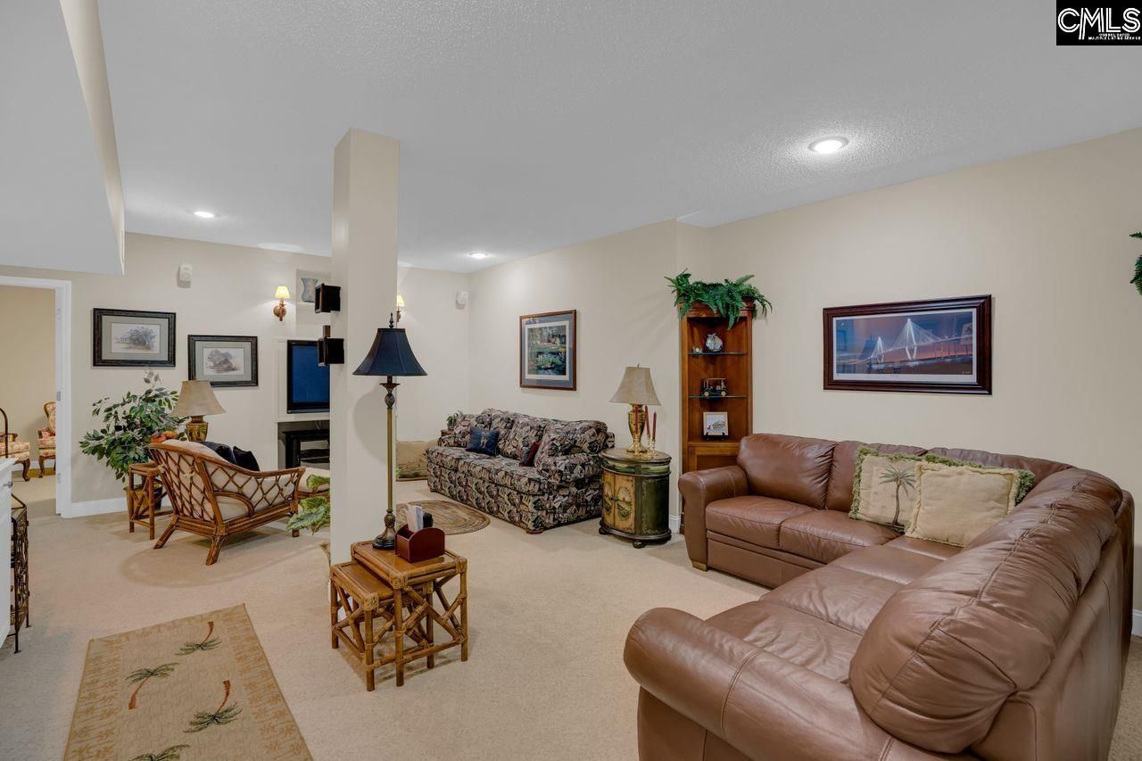 450 Oxenbridge Way Photo 58