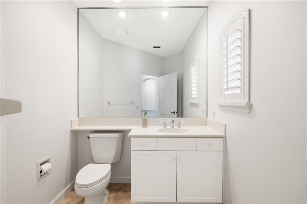 120 N White Jewel Court, Vero Beach, FL 32963 Photo