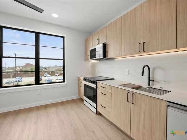 634 Central Parkway , Unit 1212, New Braunfels, TX 78130