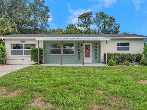 1515 BELLEAIR RD , CLEARWATER, FL 33756