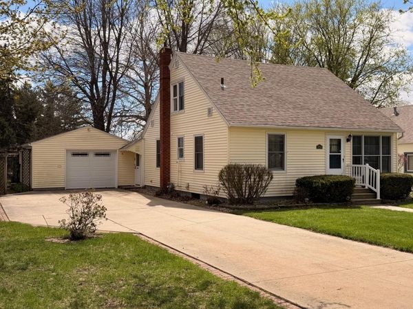 1034 Hawley Street, Jesup, IA 50648
