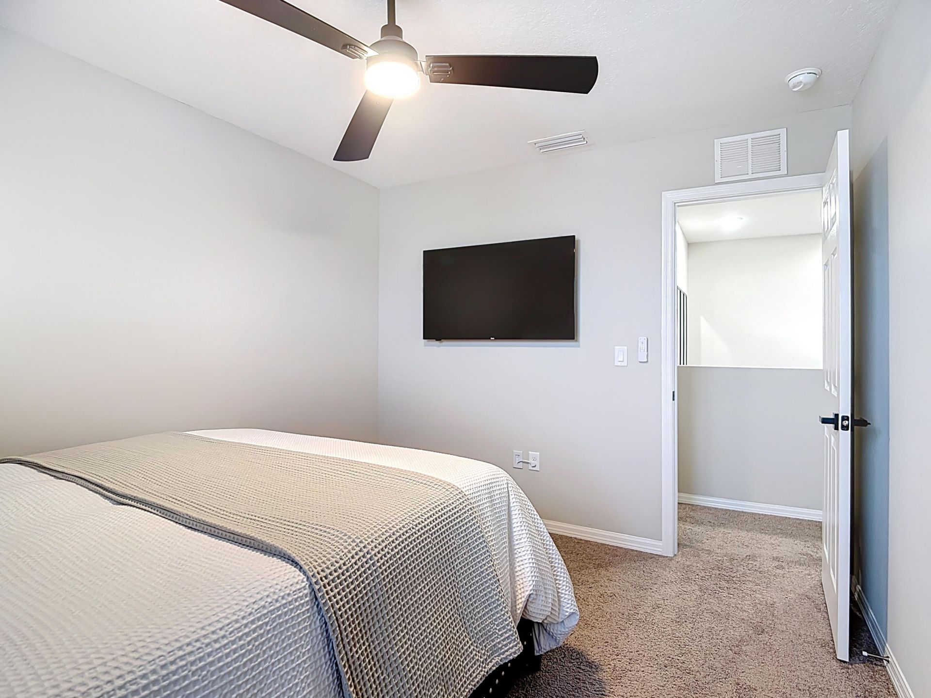 1504 Hummingbird Road, Winter Haven, FL 33884 Photo