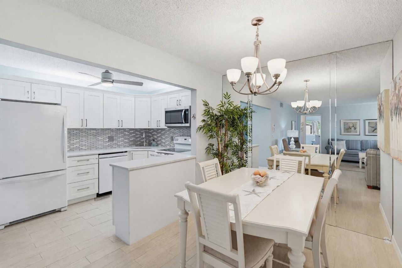 119 Lake Pine Circle, Unit C-2, Greenacres, FL 33463 Photo